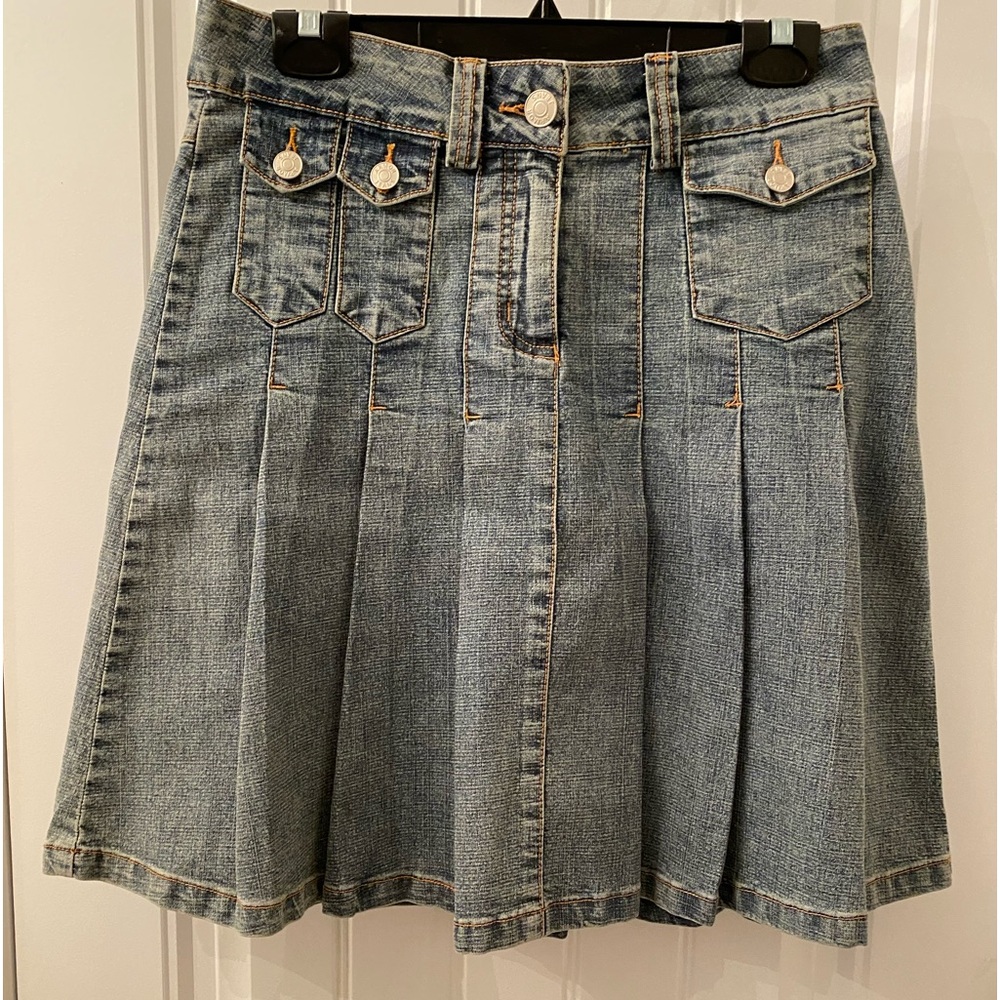 Women’s/Misses Pleated Denim Miniskirt Size 5/6.